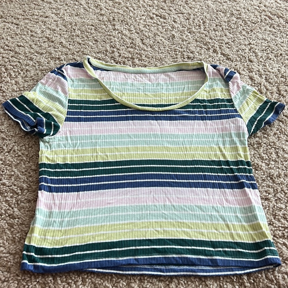 american eagle crop baby tee